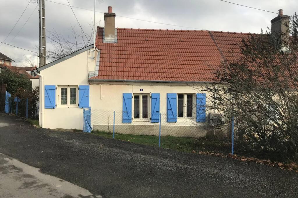 Maisonnette De Charme Climatisee La Machine Exterior foto